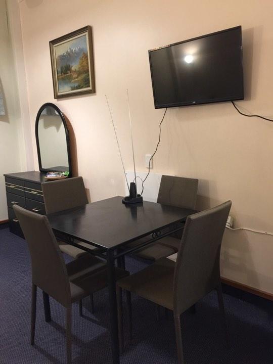 נלסון Mid City Motor Lodge מראה חיצוני תמונה